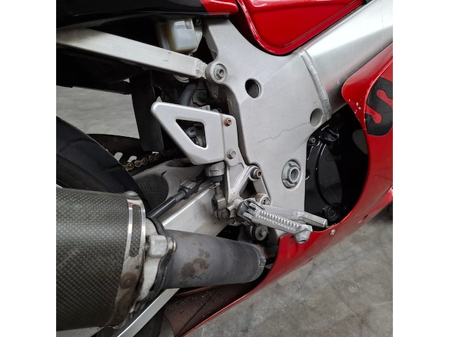 Motorfiets, suzuki, gsx-r600, 1997 - afbeelding 2 van  32