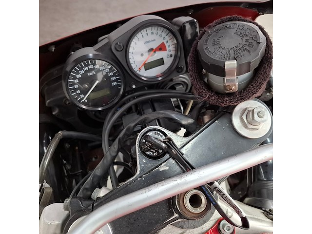 Motorfiets, suzuki, gsx-r600, 1997 - afbeelding 18 van  32