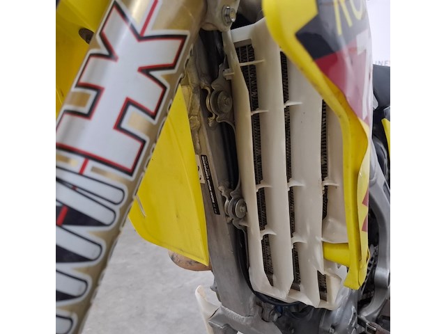 Motorfiets, suzuki, rm z250 - afbeelding 17 van  27
