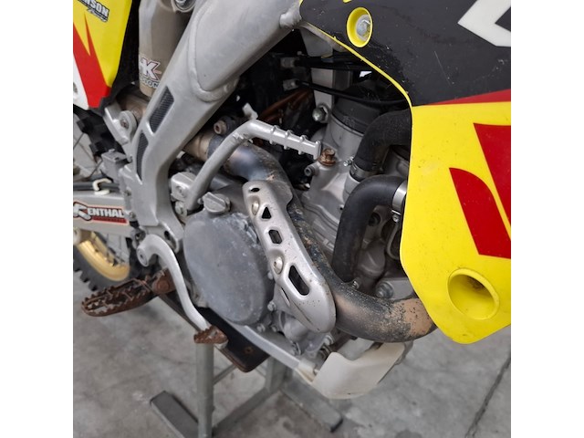 Motorfiets, suzuki, rm z250 - afbeelding 25 van  27