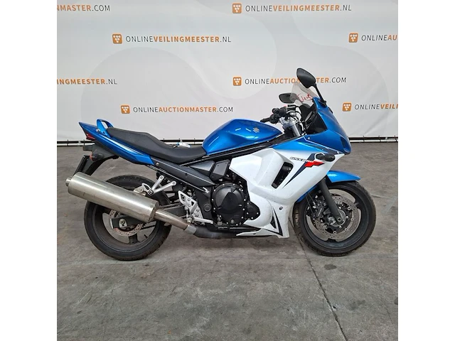 Motorfiets, suzuki, tour gsx 650 fa, 2016 - afbeelding 1 van  25
