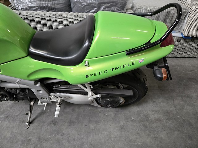 Motorfiets, triump, speed triple, 2009 - afbeelding 6 van  6