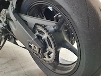 Motorfiets, yamaha, r6 , circuitmotor - afbeelding 10 van  28