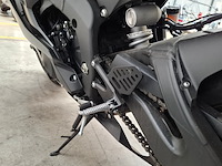 Motorfiets, yamaha, r6 , circuitmotor - afbeelding 13 van  28