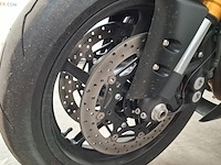 Motorfiets, yamaha, r6 , circuitmotor - afbeelding 17 van  28