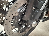 Motorfiets, yamaha, r6 , circuitmotor - afbeelding 18 van  28