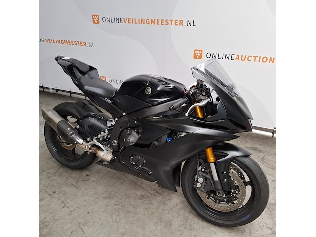 Motorfiets, yamaha, r6 , circuitmotor - afbeelding 12 van  28