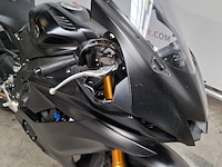 Motorfiets, yamaha, r6 , circuitmotor - afbeelding 22 van  28