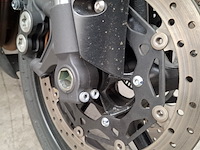 Motorfiets, yamaha, r6 , circuitmotor - afbeelding 25 van  28