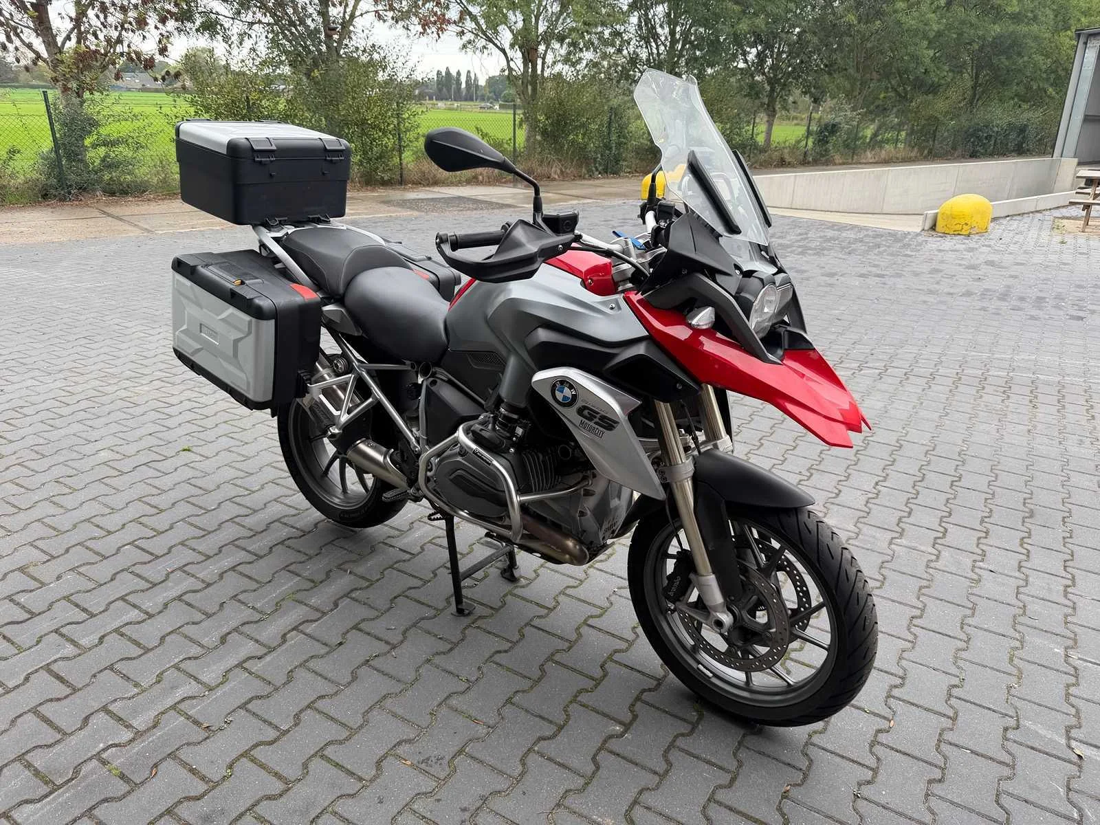 Motorfietsen van bmw, ktm, yamaha, suzuki, honda en meer