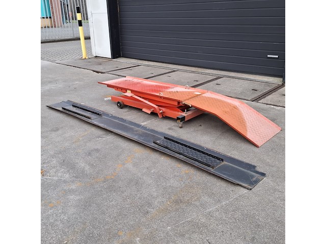 Motorheftafel - afbeelding 1 van  13