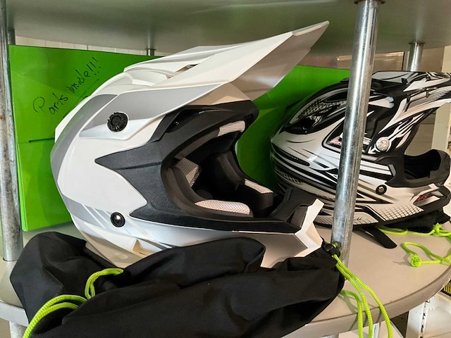 Motorhelm (5x) - afbeelding 4 van  9