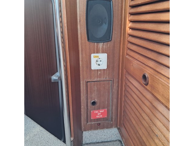 Motorjacht, broom, crown 37 - afbeelding 15 van  116