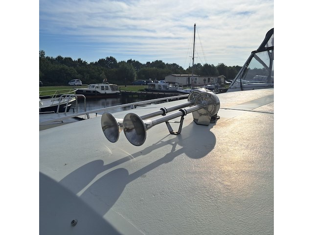 Motorjacht, broom, crown 37 - afbeelding 28 van  116