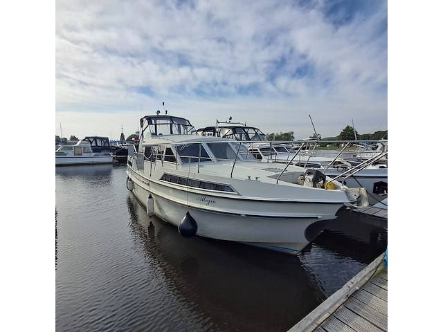 Motorjacht, broom, crown 37 - afbeelding 1 van  116