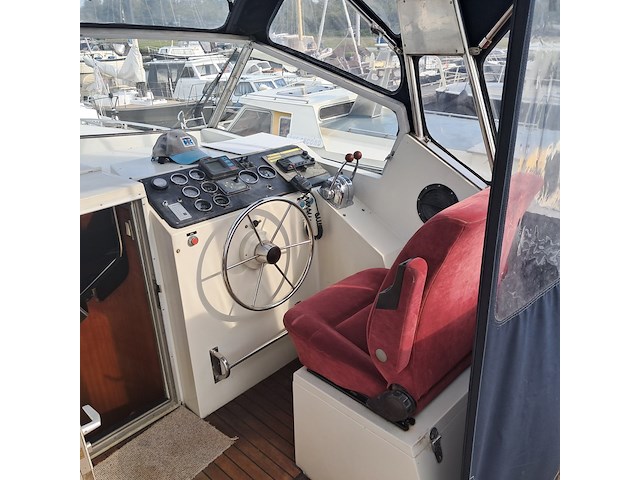 Motorjacht, broom, crown 37 - afbeelding 44 van  116