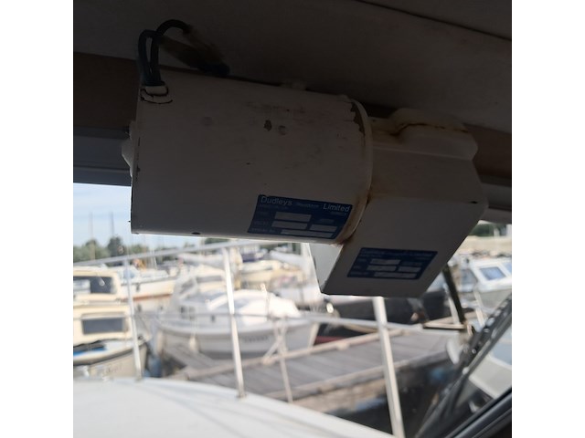 Motorjacht, broom, crown 37 - afbeelding 77 van  116