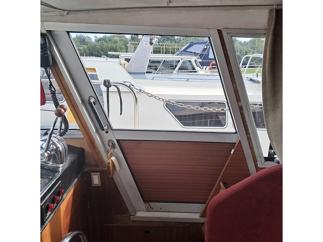Motorjacht, broom, crown 37 - afbeelding 78 van  116