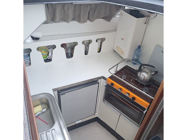 Motorjacht, broom, crown 37 - afbeelding 80 van  116