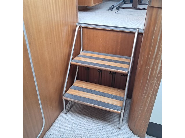 Motorjacht, broom, crown 37 - afbeelding 81 van  116