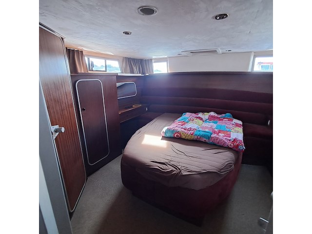 Motorjacht, broom, crown 37 - afbeelding 105 van  116