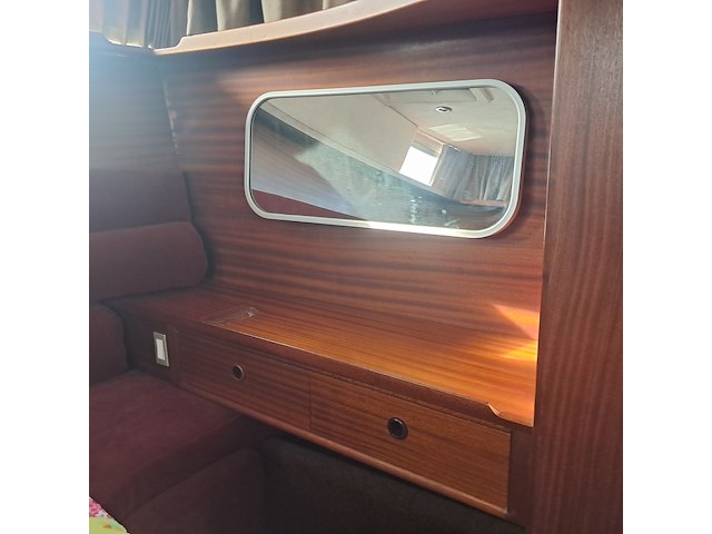 Motorjacht, broom, crown 37 - afbeelding 111 van  116