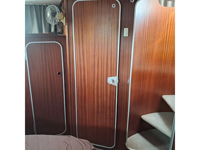 Motorjacht, broom, crown 37 - afbeelding 113 van  116