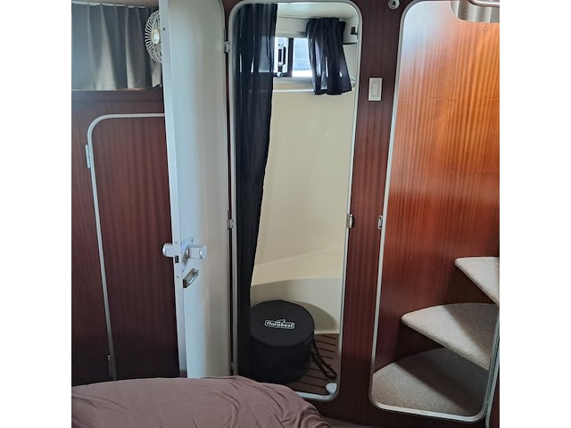 Motorjacht, broom, crown 37 - afbeelding 114 van  116