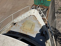 Motorjacht met aanhanger - afbeelding 5 van  47