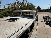 Motorjacht met aanhanger - afbeelding 7 van  47