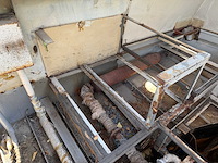 Motorjacht met aanhanger - afbeelding 27 van  47