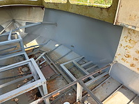 Motorjacht met aanhanger - afbeelding 29 van  47