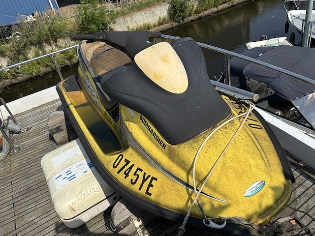 Motorjacht, valk, vitesse 63, 1994 - afbeelding 92 van  143