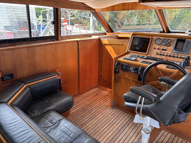 Motorjacht, valk, vitesse 63, 1994 - afbeelding 109 van  143