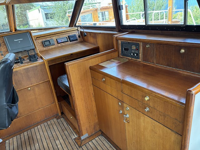 Motorjacht, valk, vitesse 63, 1994 - afbeelding 110 van  143