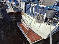 Motorkruiser inclusief boottrailer - afbeelding 14 van  154