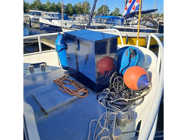 Motorkruiser inclusief boottrailer - afbeelding 19 van  154