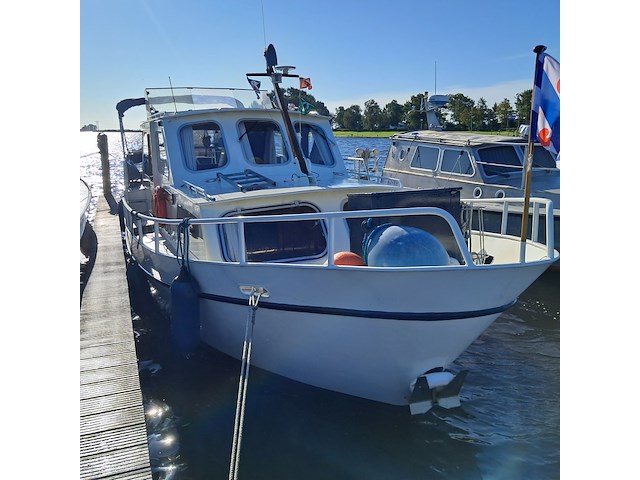 Motorkruiser inclusief boottrailer - afbeelding 20 van  154