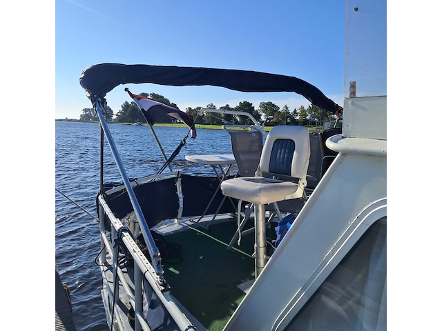 Motorkruiser inclusief boottrailer - afbeelding 35 van  154
