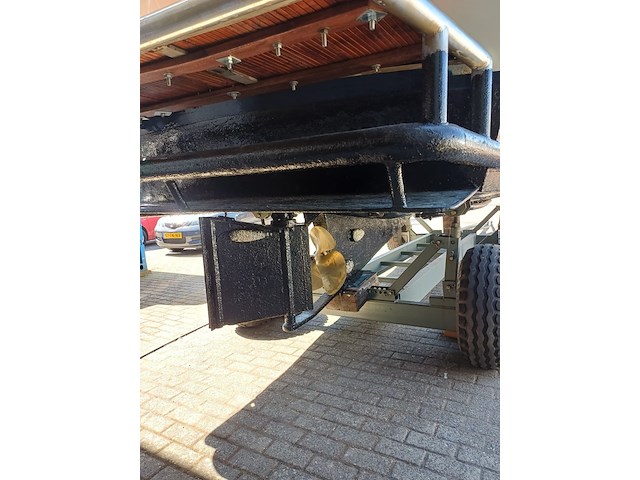 Motorkruiser inclusief boottrailer - afbeelding 53 van  154
