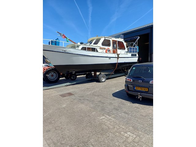Motorkruiser inclusief boottrailer - afbeelding 61 van  154