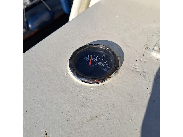 Motorkruiser inclusief boottrailer - afbeelding 68 van  154