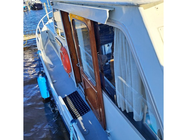 Motorkruiser inclusief boottrailer - afbeelding 77 van  154