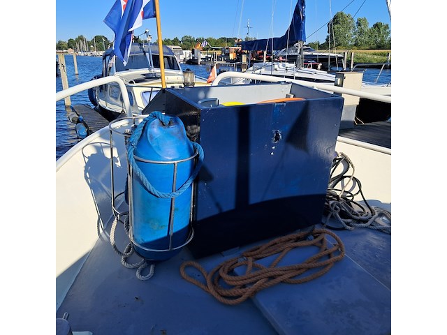 Motorkruiser inclusief boottrailer - afbeelding 88 van  154