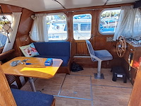 Motorkruiser inclusief boottrailer - afbeelding 97 van  154