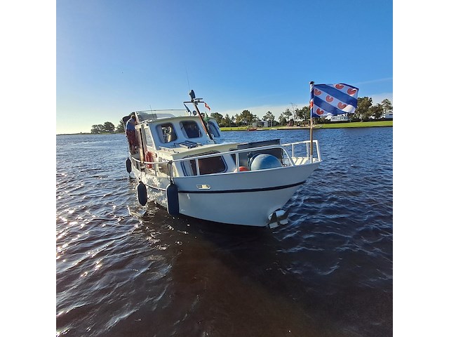 Motorkruiser inclusief boottrailer - afbeelding 89 van  154