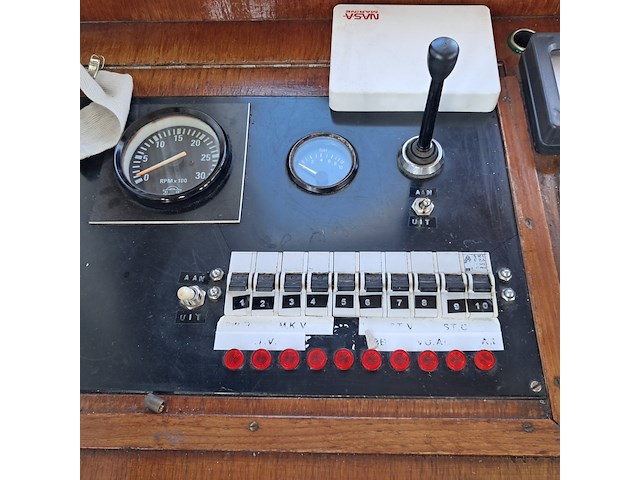 Motorkruiser inclusief boottrailer - afbeelding 105 van  154