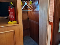 Motorkruiser inclusief boottrailer - afbeelding 124 van  154