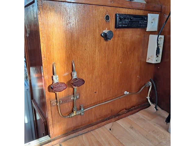 Motorkruiser inclusief boottrailer - afbeelding 132 van  154