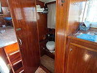 Motorkruiser inclusief boottrailer - afbeelding 147 van  154